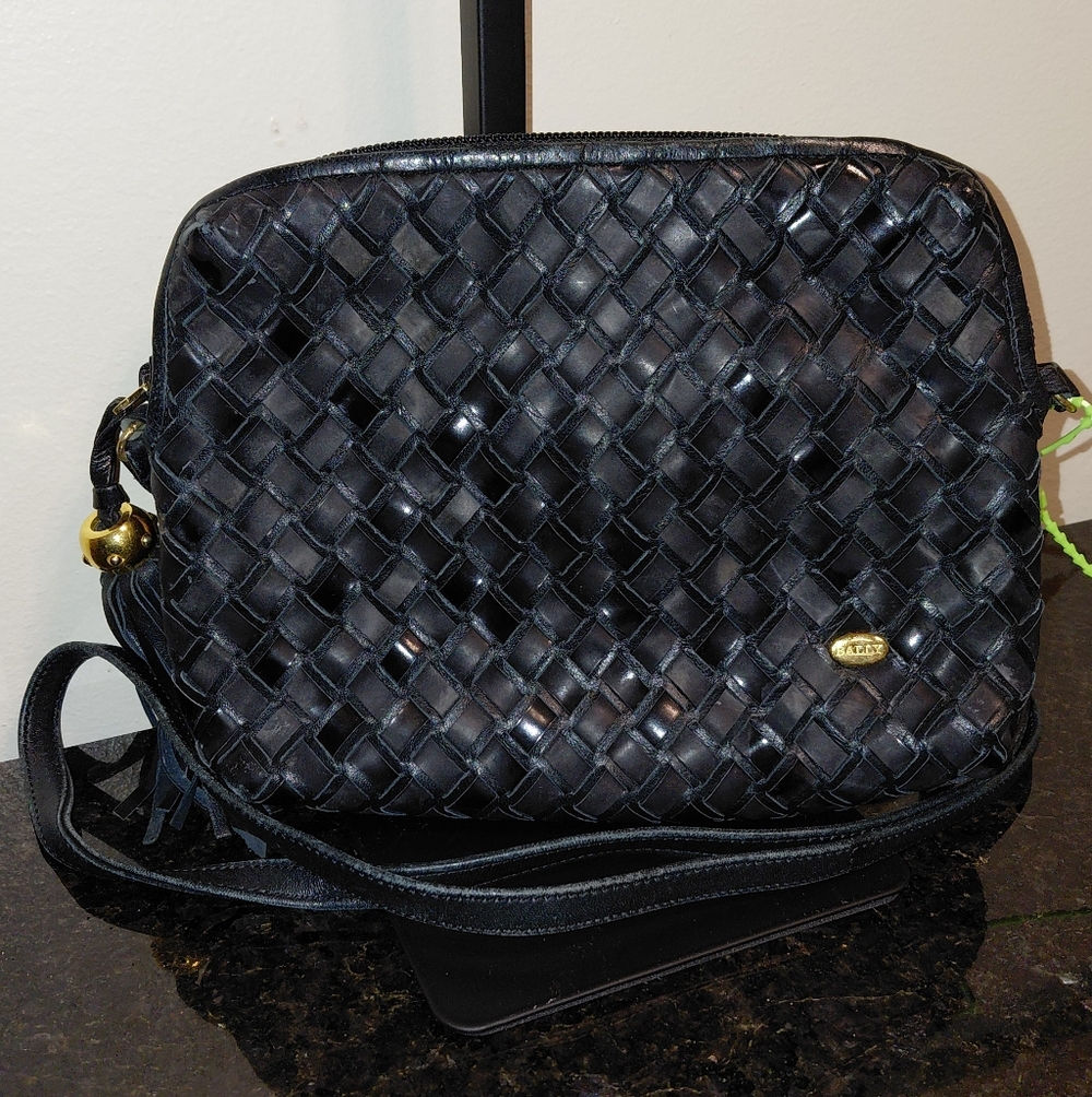 Vtg Bally Checkered Patent & Matte Black Leather Crossbody VGVC!